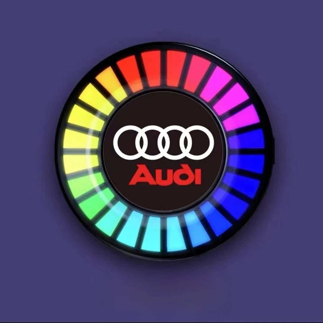 Zenélő ritmusú LED autólámpa logóval (aromadiffúzorral)